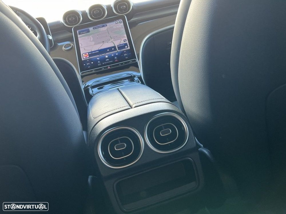 Mercedes-Benz C 300 - 10