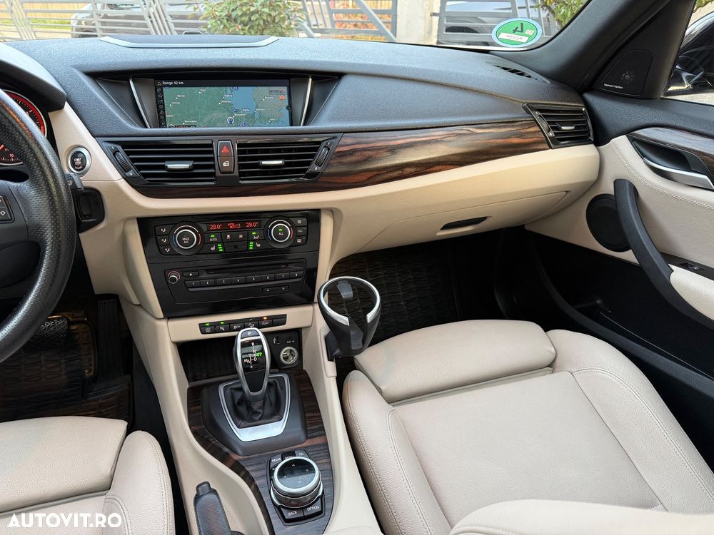 BMW X1 xDrive20d Aut. Sport Line - 23