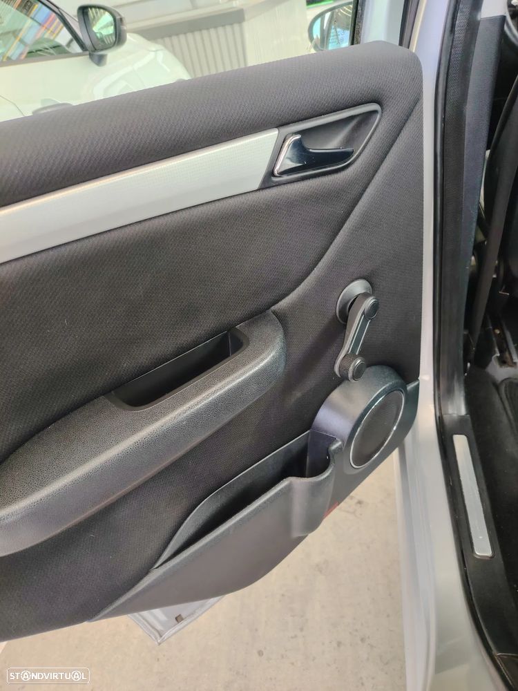 Mercedes-Benz A 150 Avantgarde - 4