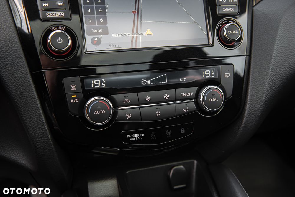 Nissan Qashqai - 23