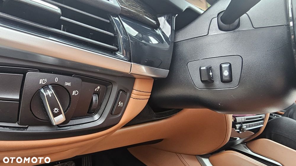 BMW X6 xDrive40d - 22