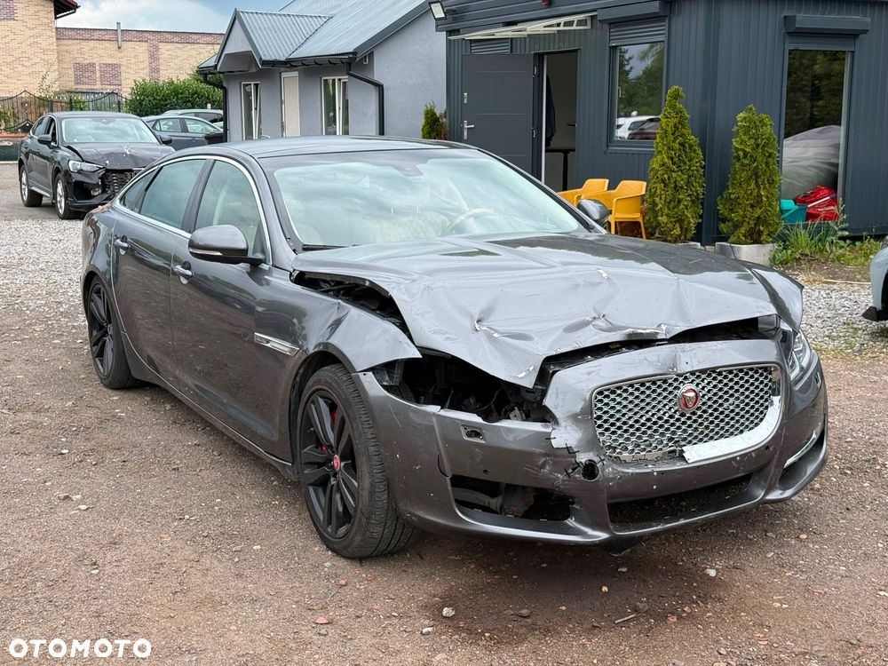 Jaguar XJ 3.0 V6 Kompressor Langversion Portfolio - 11