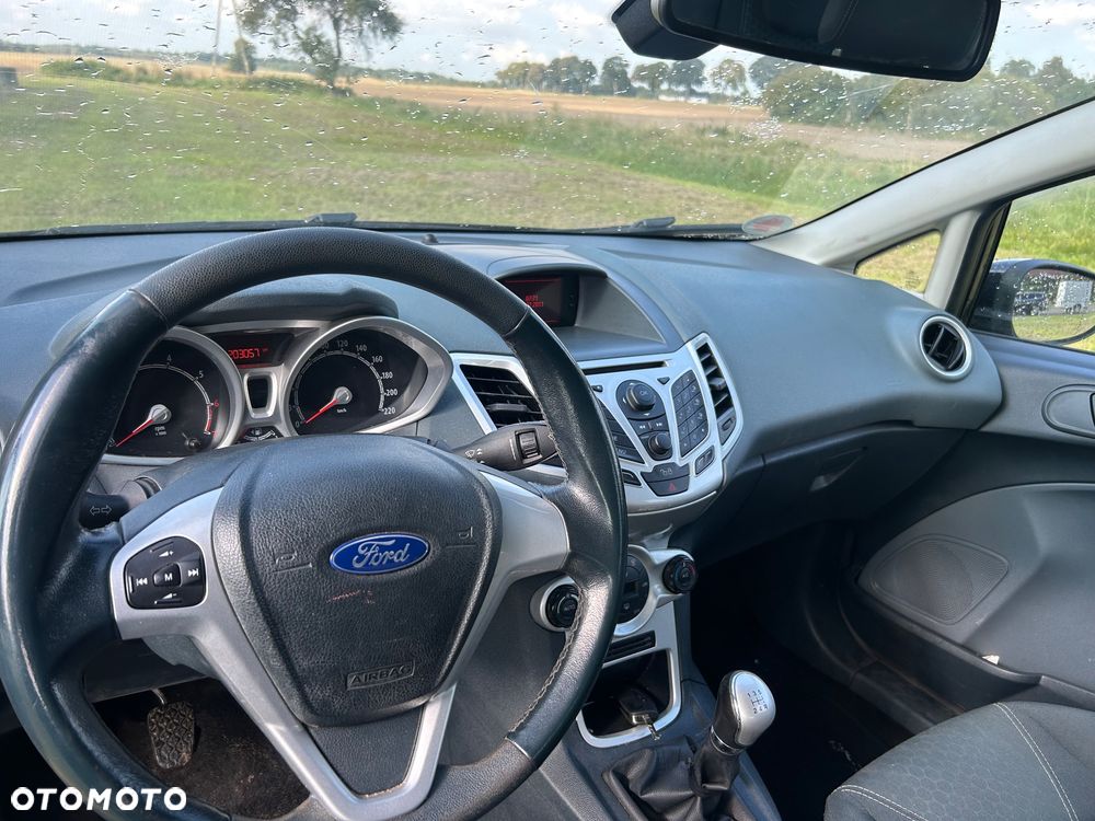 Ford Fiesta 1.4 Titanium - 5