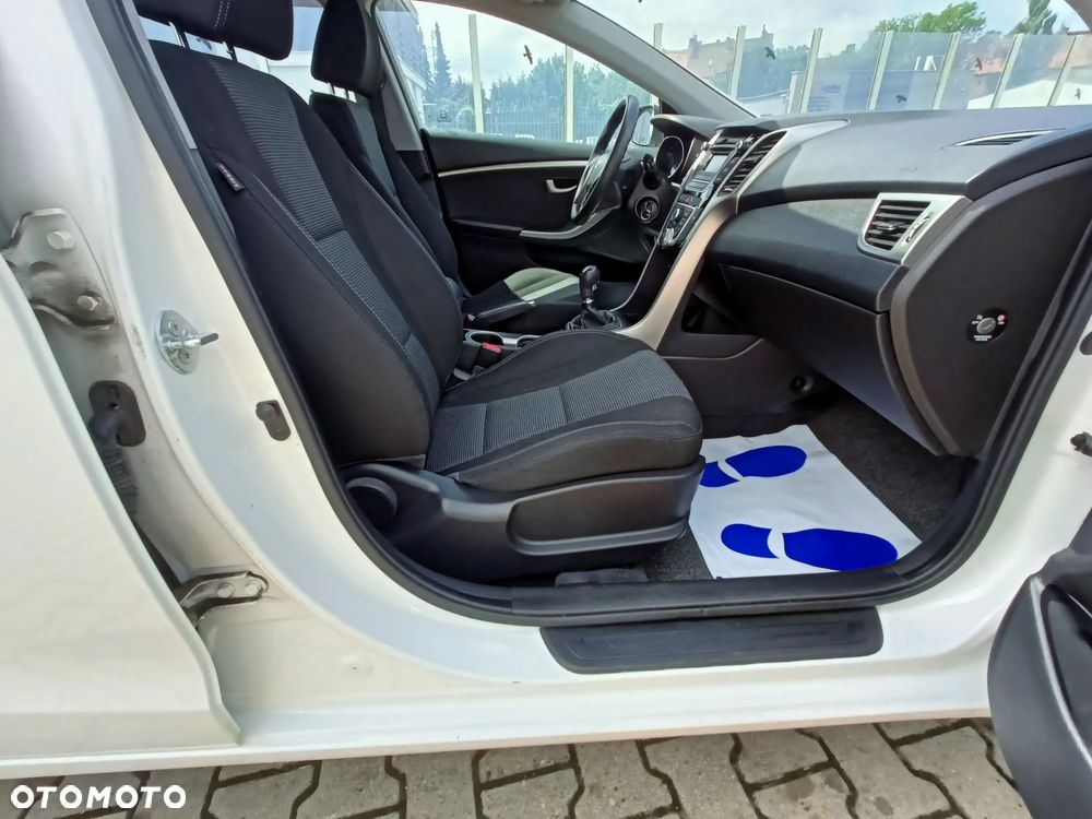 Hyundai i30 1.4 Advantage - 13