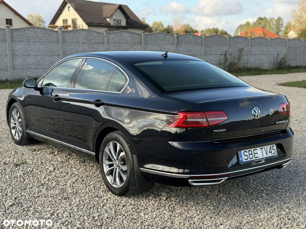 Volkswagen Passat - 3