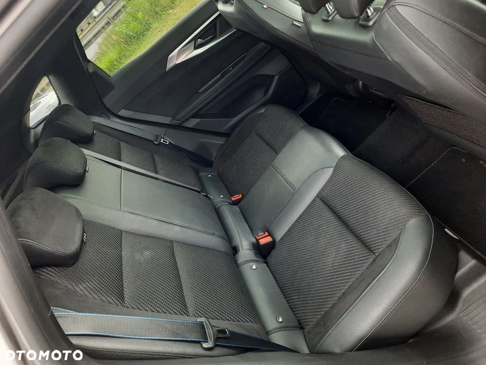 Renault Austral 1.3 TCe mHEV Esprit Alpine - 23