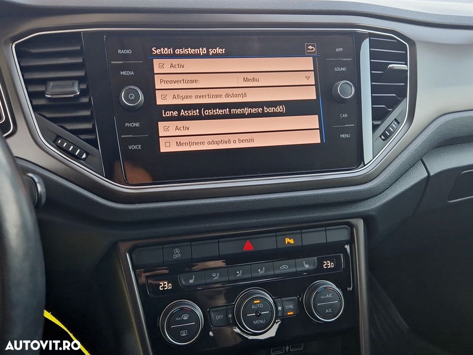 Volkswagen T-Roc 1.5 TSI Design - 24