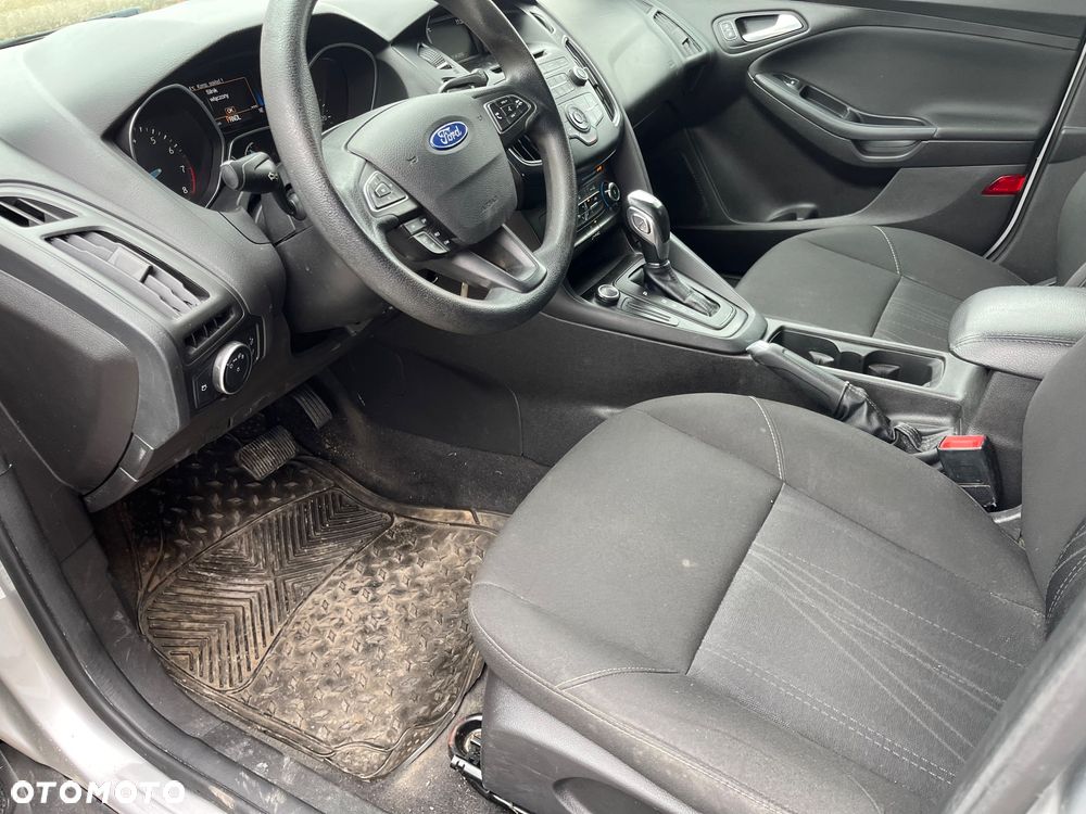 Ford Focus ver-2-0-trend - 20