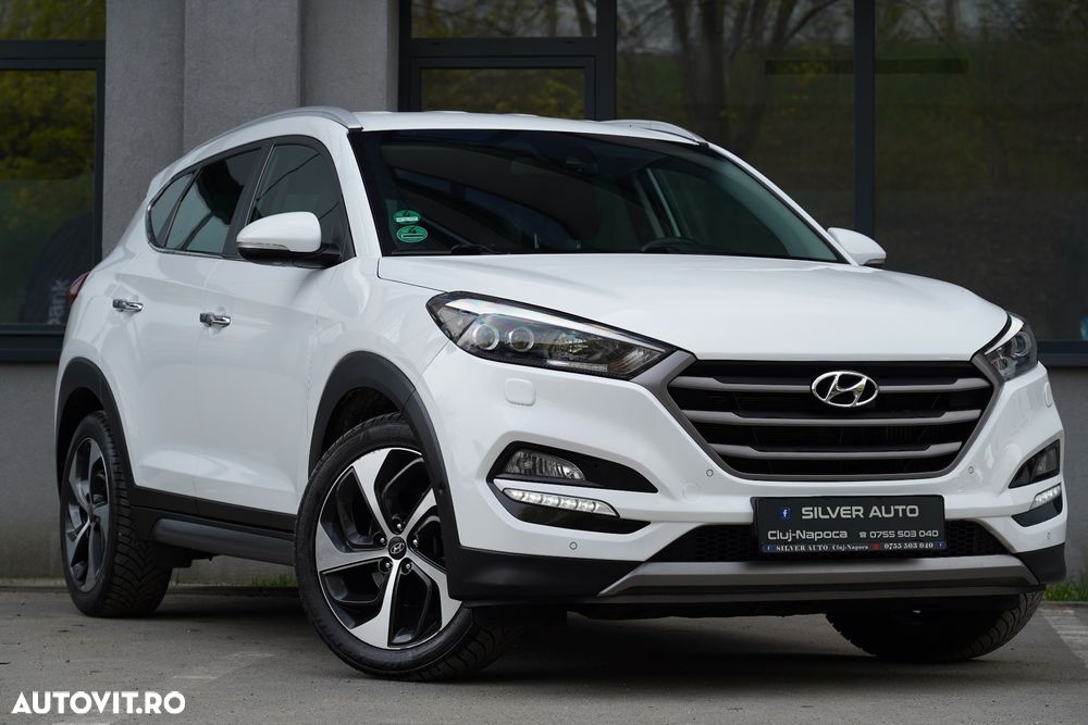 Hyundai Tucson 2.0 CRDI 4WD Automatik Premium - 24