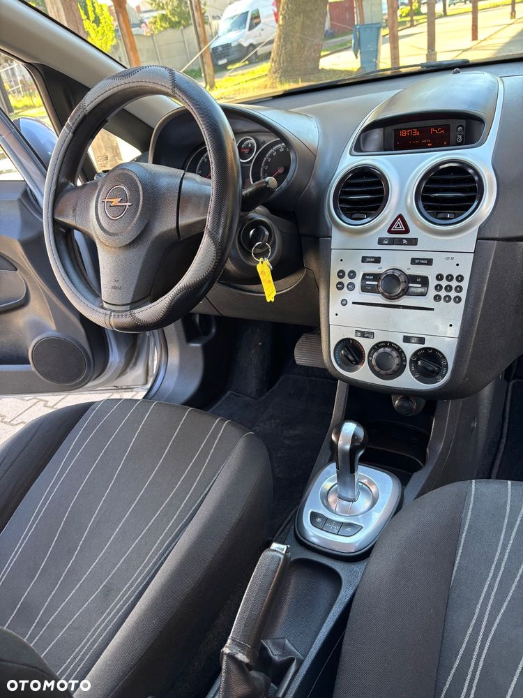 Opel Corsa 1.3 CDTI DPF Cosmo - 16
