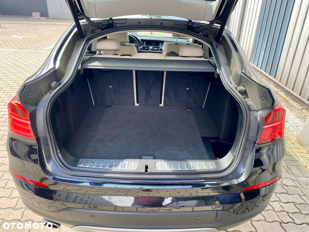 BMW X4 xDrive20d xLine - 3