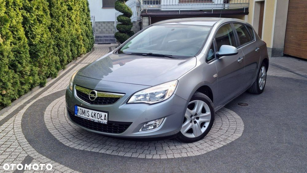 Opel Astra - 1
