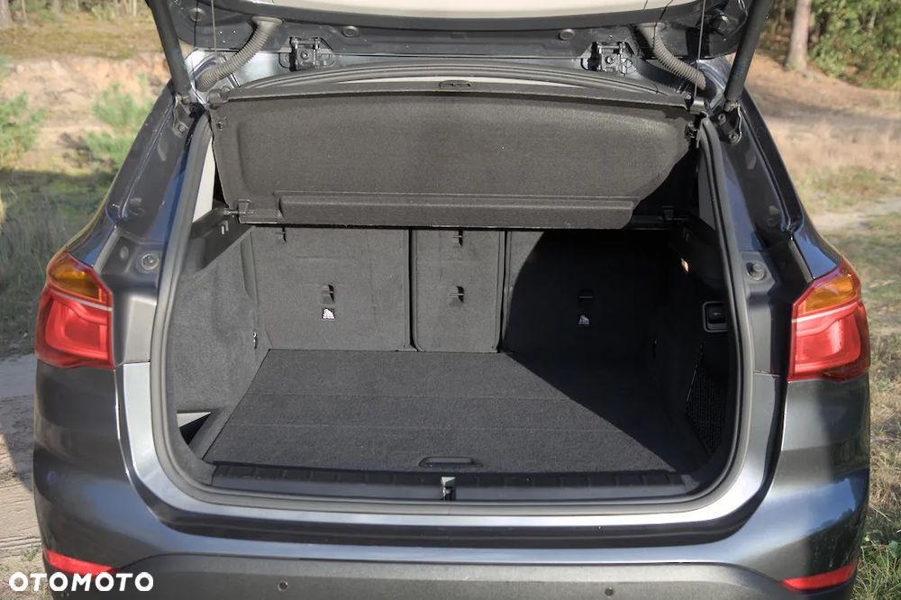 BMW X1 sDrive18i GPF - 17