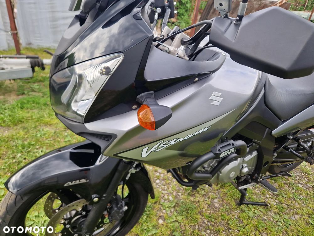 Suzuki V-STROM - 29