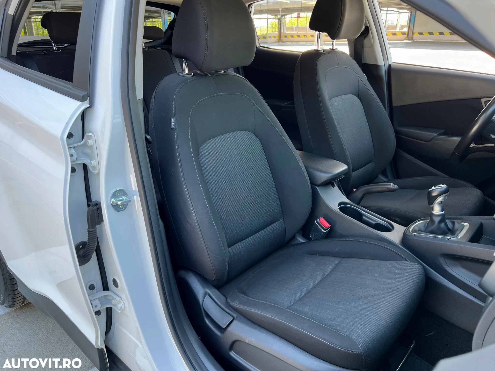 Hyundai KONA 1.0 T-GDI 120 CP 6MT 2WD Highway - 11