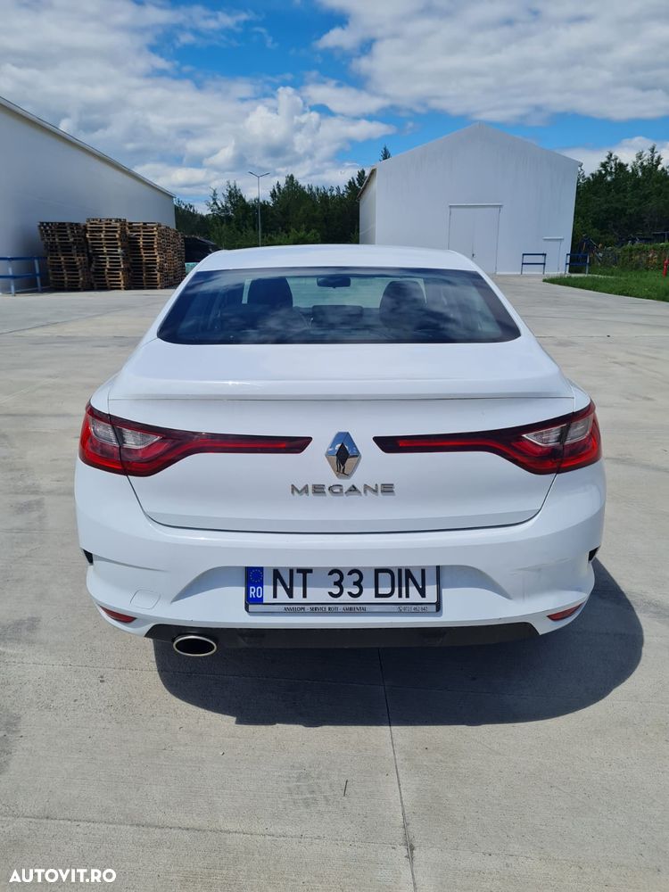 Renault Megane TCE GPF Zen - 4