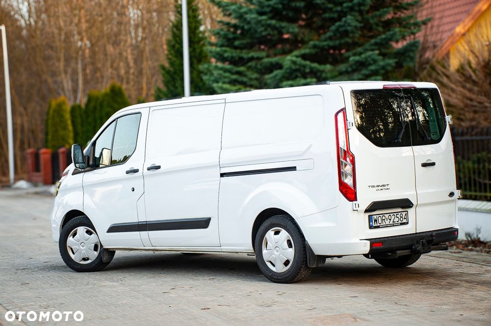 Ford Transit Custom - 10