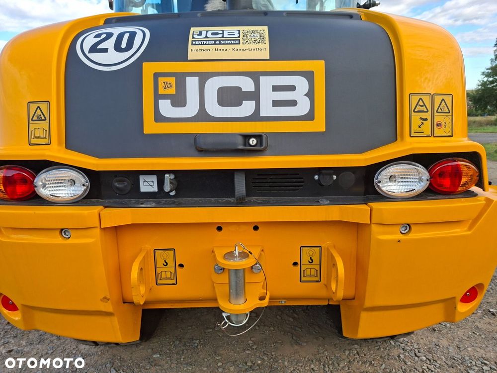 JCB 409 Sv - 37