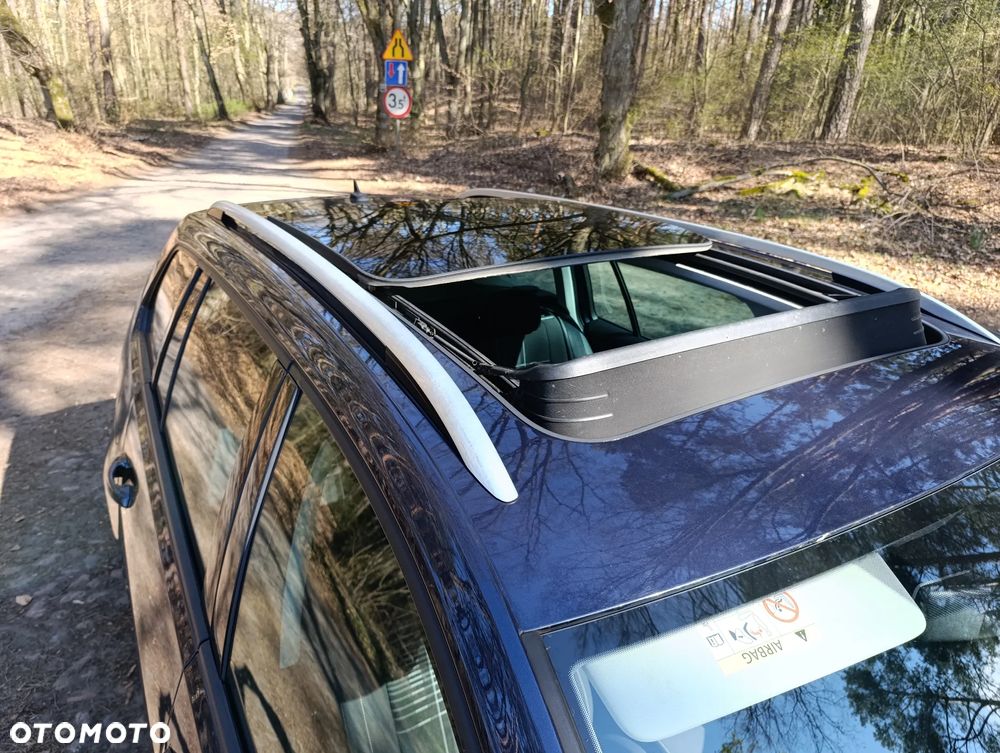 Volkswagen Golf Variant 2.0 TDI BlueMotion Technology Lounge - 7
