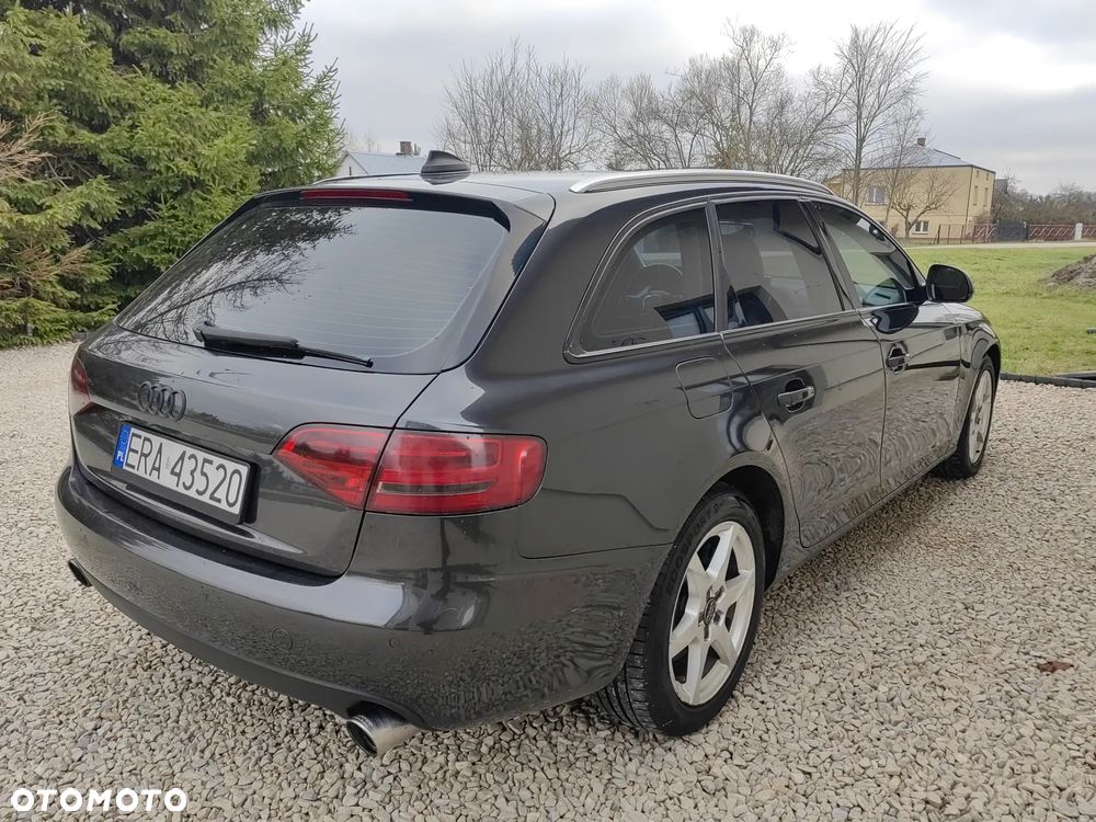 Audi A4 Avant 3.2 FSI Quattro Tiptronic - 14