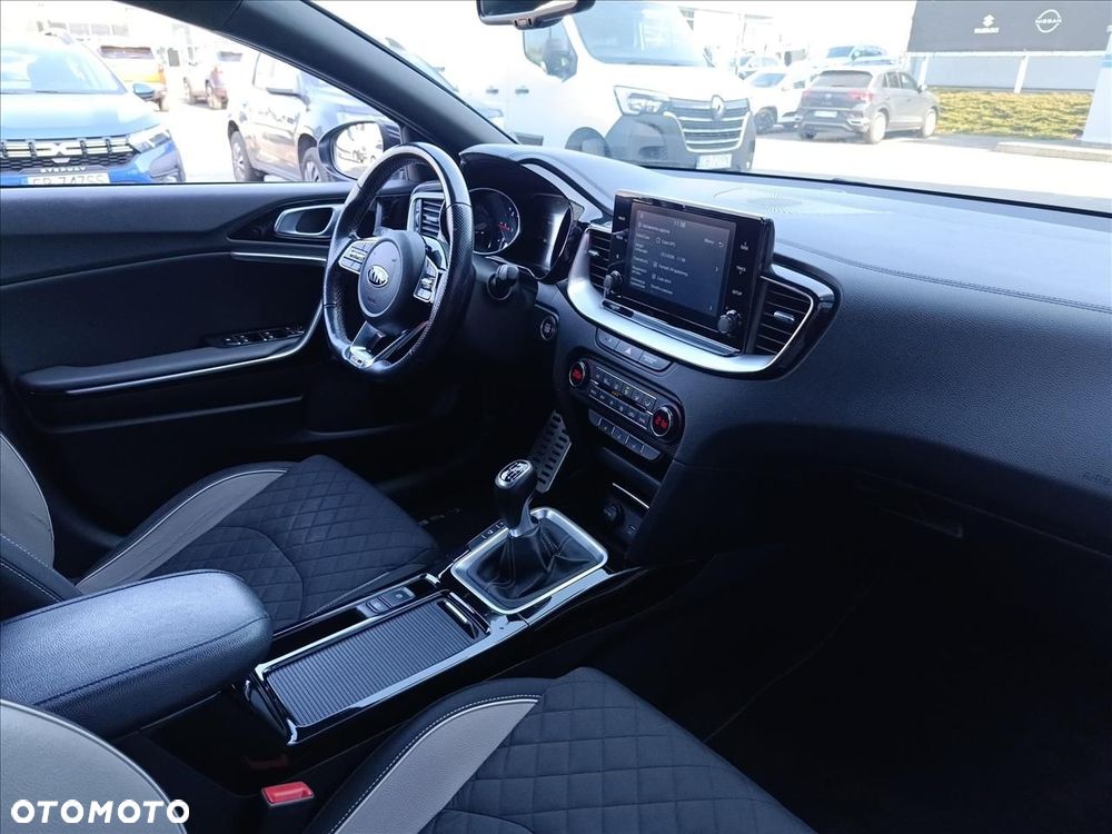 Kia ProCeed 1.6 CRDi GT Line - 27