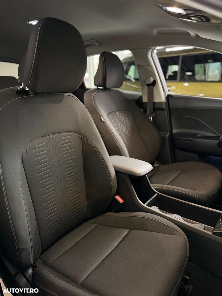 Hyundai KONA 1.6 T-GDI 138 CP 7DCT 2WD Premium+ - 11