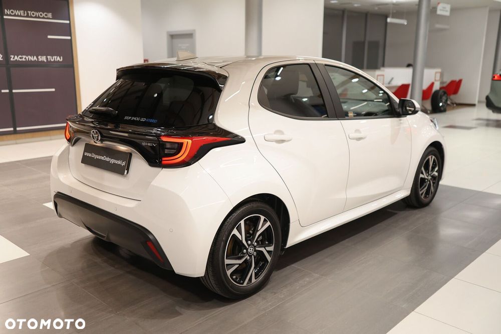 Toyota Yaris Hybrid 1.5 Style - 34