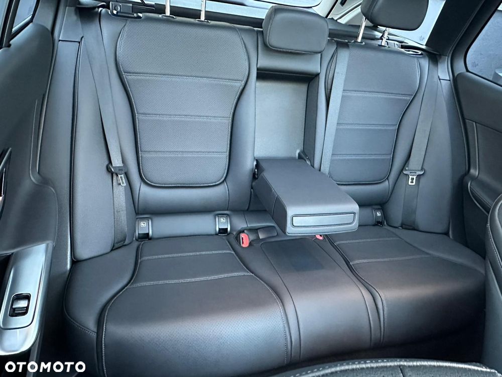 Mercedes-Benz Klasa C 220 d mHEV 4-Matic All-Terrain Avantgarde - 22