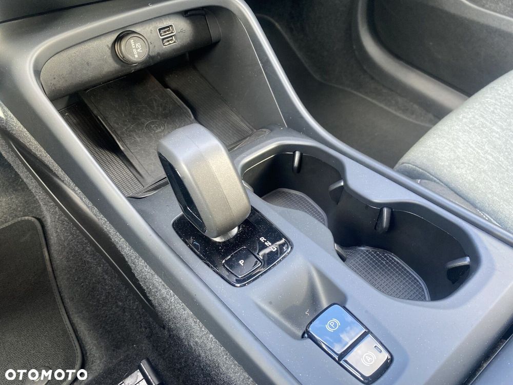 Volvo XC 40 - 25