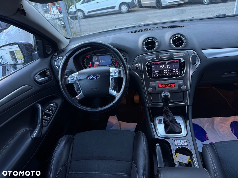 Ford Mondeo - 19
