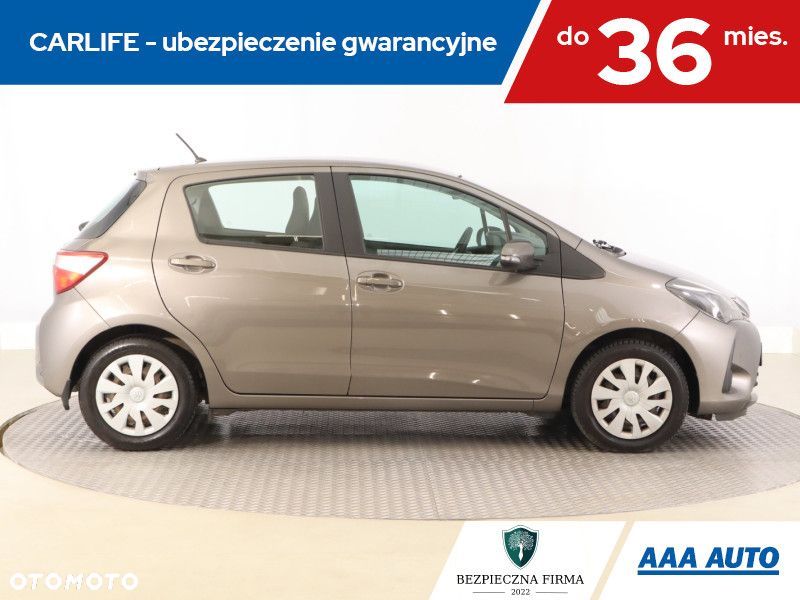 Toyota Yaris - 8