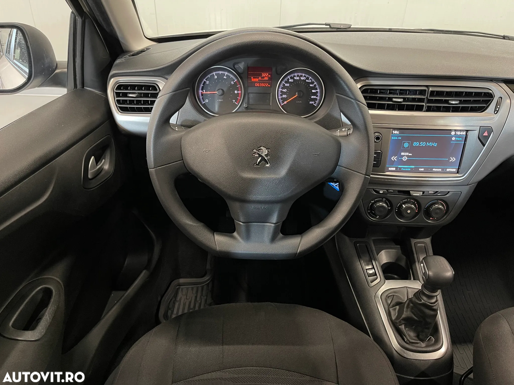 Peugeot 301 1.5 BlueHDI FAP Active - 6