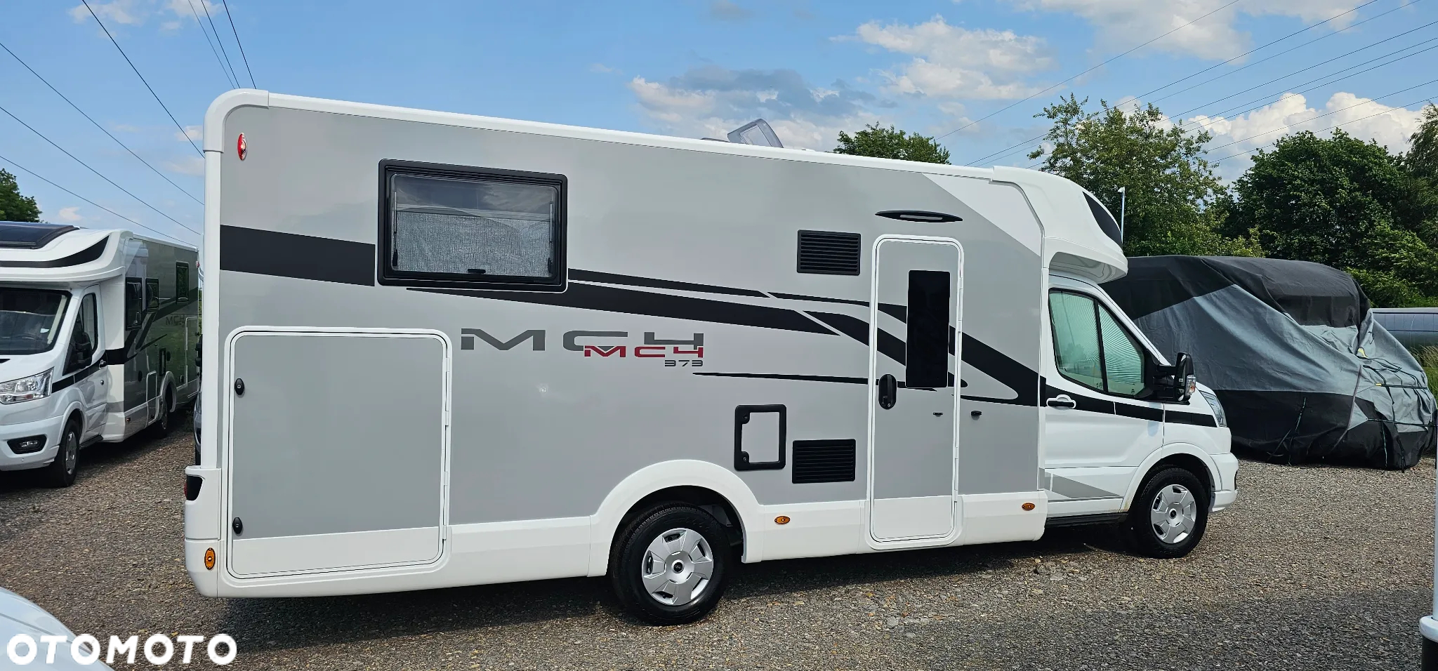 McLOUIS MC4 373 - 3