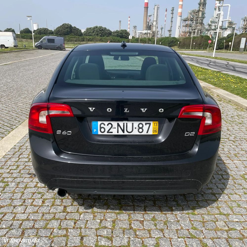Volvo S60 1.6 D2 Drive Momentum Start/Stop - 6