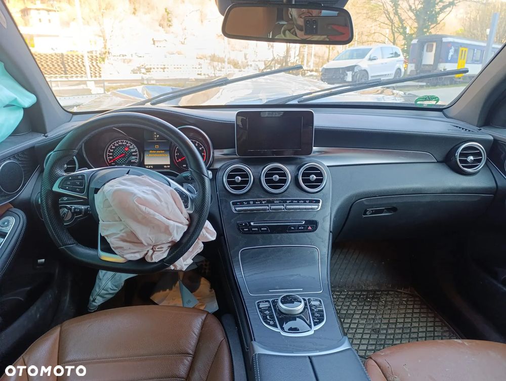 Mercedes-Benz GLC AMG 43 4Matic 9G-TRONIC - 5