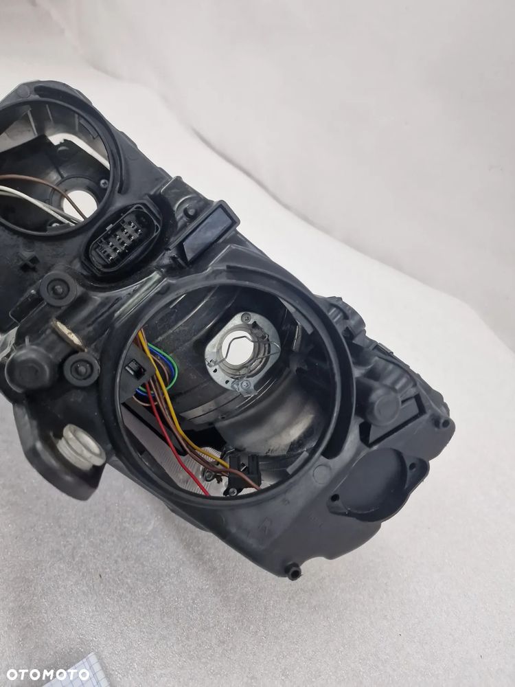 SKODA OCTAVIA 3 III 5E0 12- PRAWA ZWYKŁA LAMPA PRZEDNIA PRZÓD , NR AUKCJI LA554 - 12