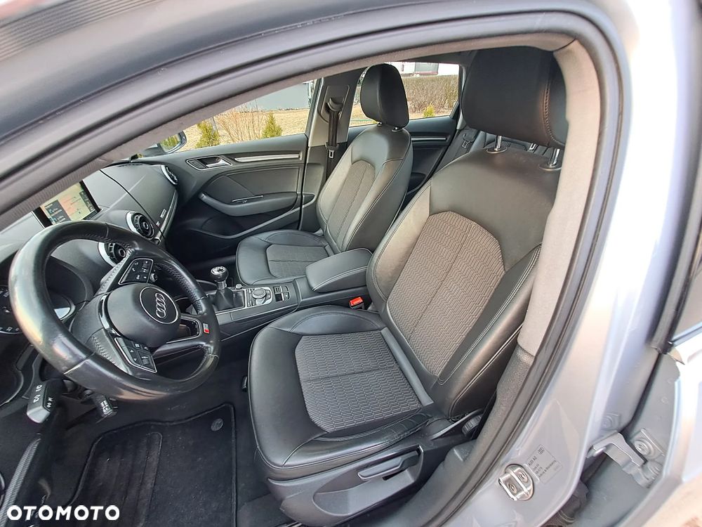 Audi A3 Sportback 1.6 TDI (clean diesel) Ambiente - 14