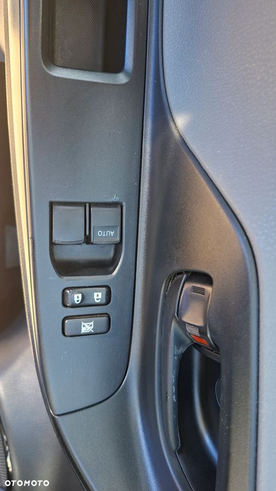 Toyota Yaris - 8