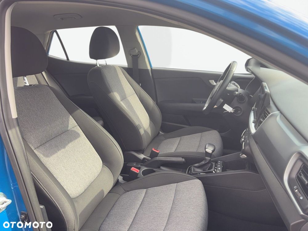 Kia Stonic - 12