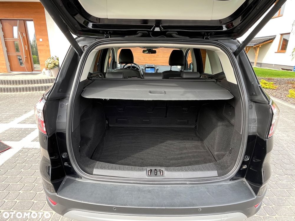 Ford Kuga - 16