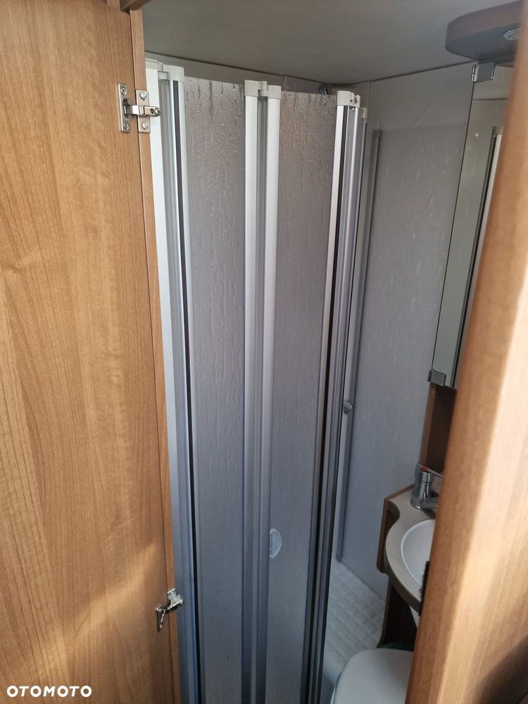 KNAUS Integra R18 - 38