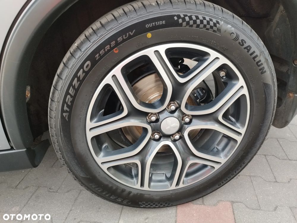 Mitsubishi Outlander 2.0 4WD CVT Diamant Edition+ - 32