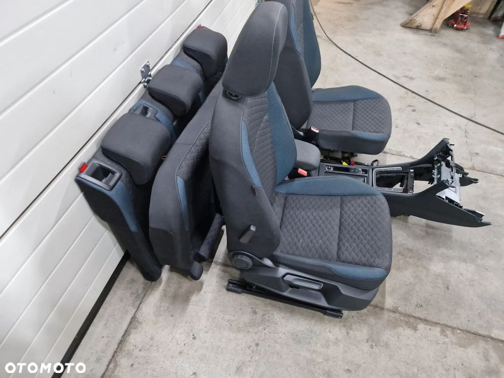 FOTEL FOTELE KANAPA TAPICERKA VW GOLF VII 7 - 17