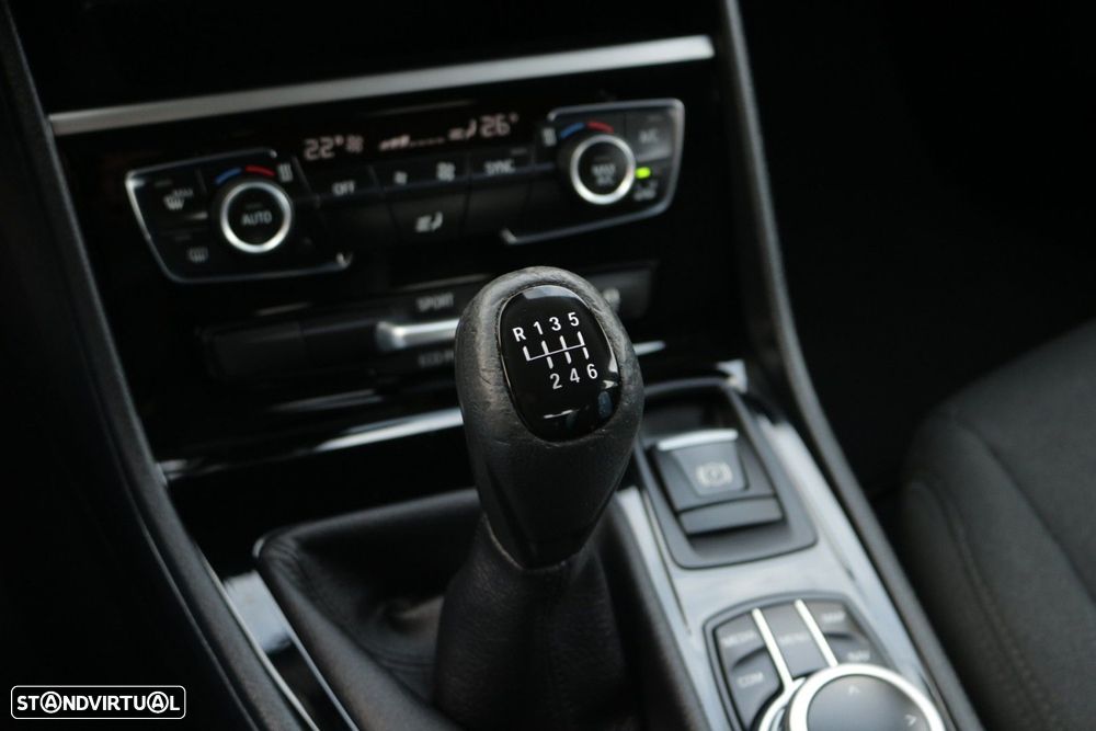 BMW 216 Active Tourer d Advantage - 52