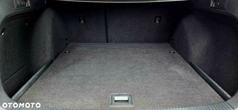 Volkswagen Golf 1.6 TDI BMT Comfortline - 20