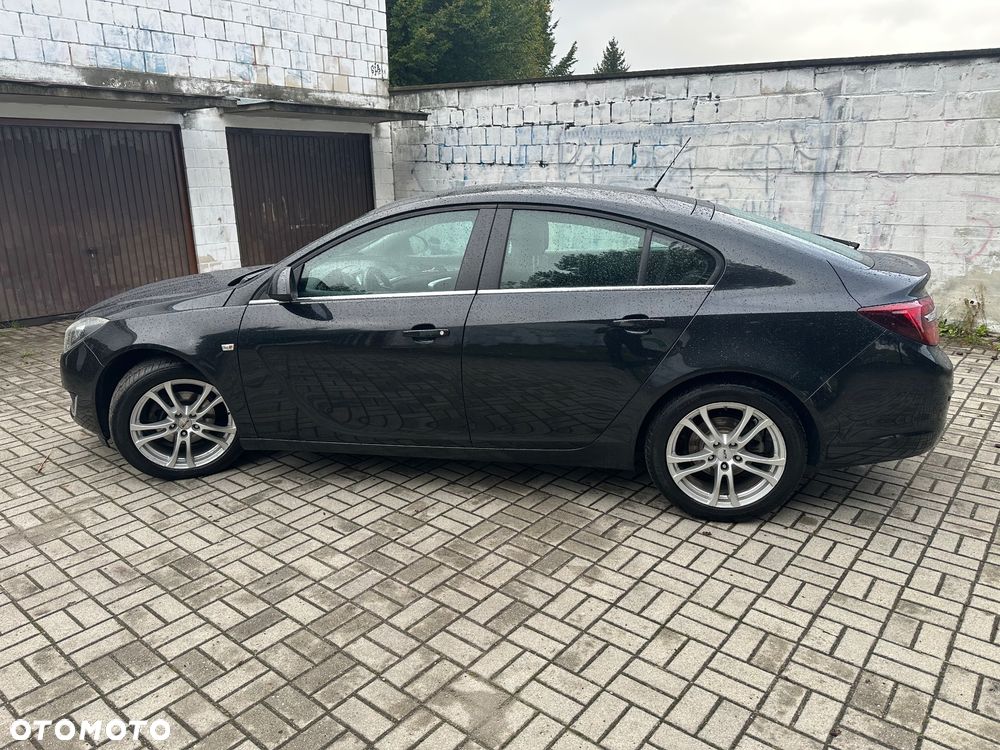 Opel Insignia - 2