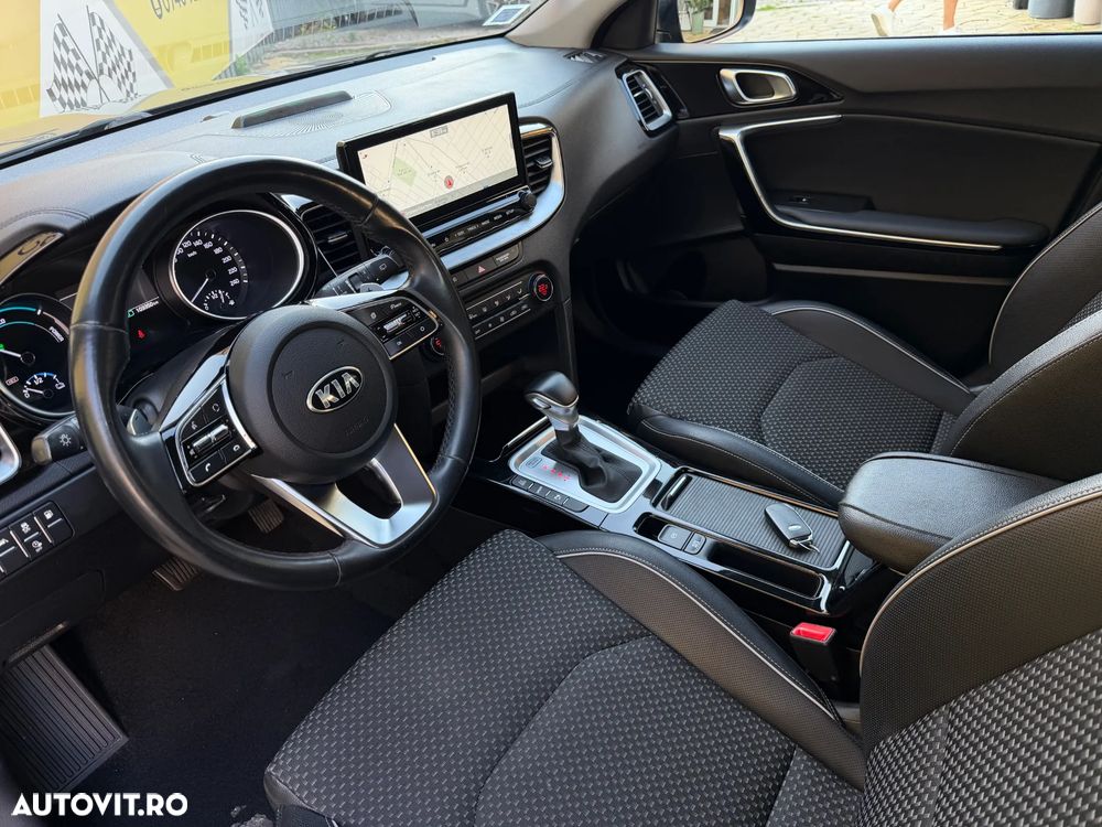 Kia XCeed 1.6 GDI DCT6 OPF PLATINUM - 3
