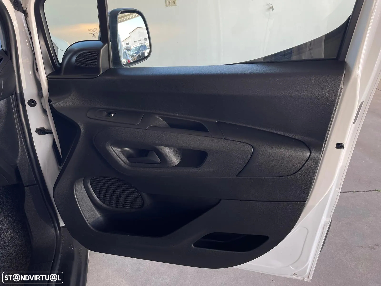 Citroën Berlingo 1.6 BlueHDI 3LUG c/IVA Dedutível - 24