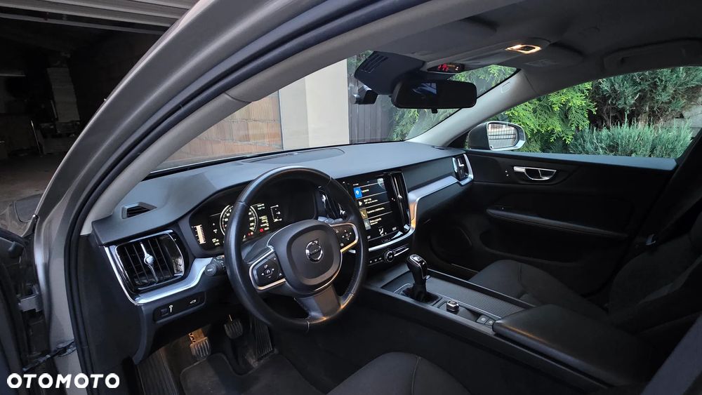 Volvo V60 D4 SCR Momentum - 7