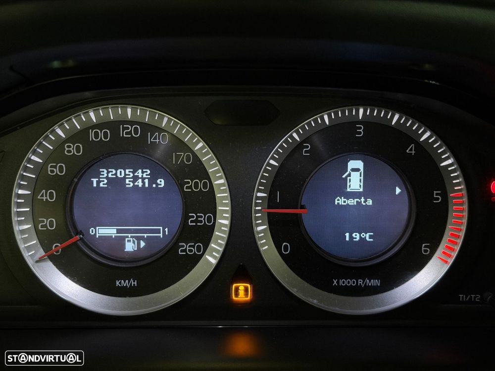 Volvo XC 60 2.0 D3 Drive Momentum - 21